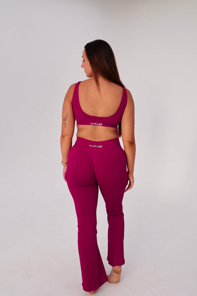Calm Crop - Mulberry