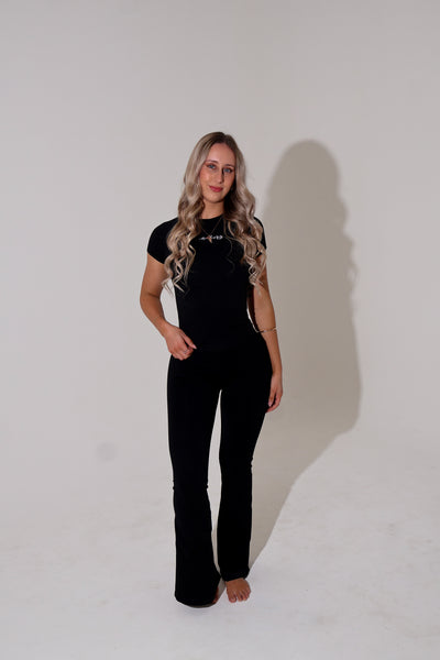 Worthy Tee - Black